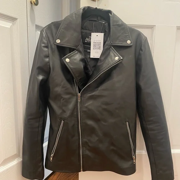 Black Handmade Real Leather Biker Jacket - Picture 3 of 9